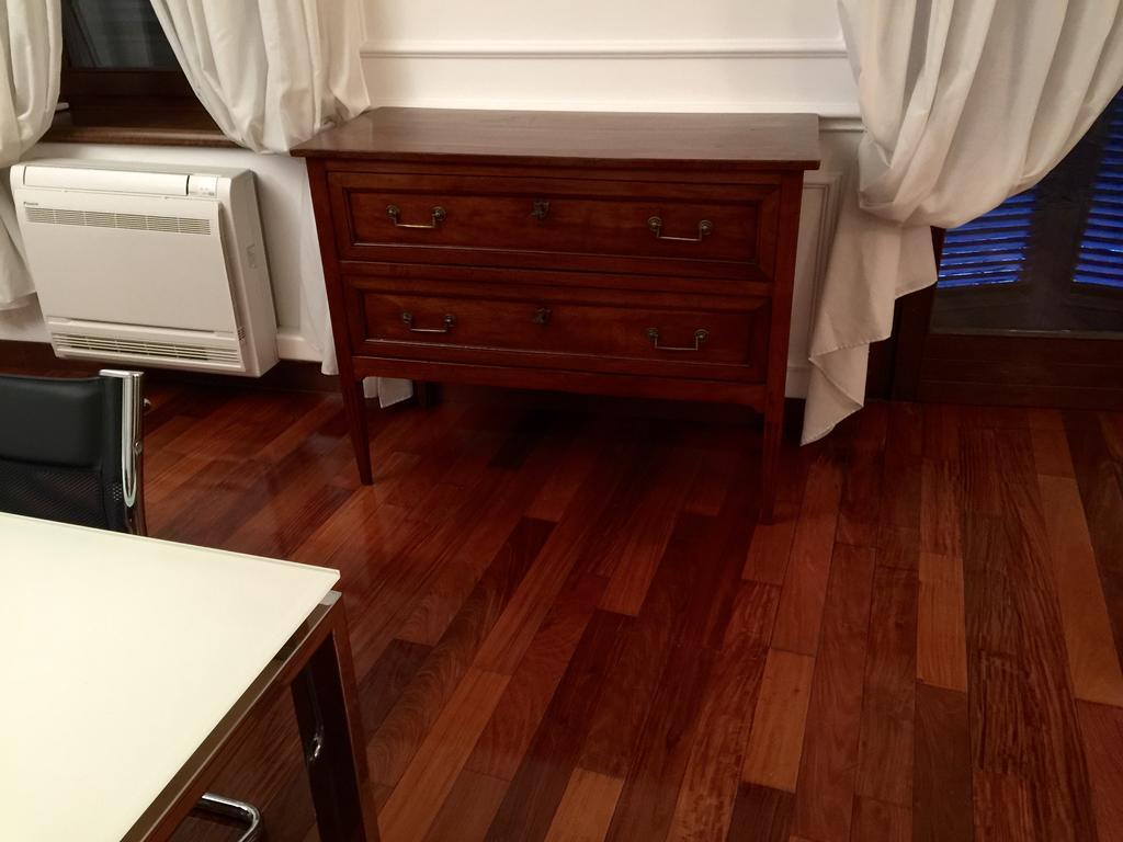 Ball Apartments Loc 04163 Verona Rum bild