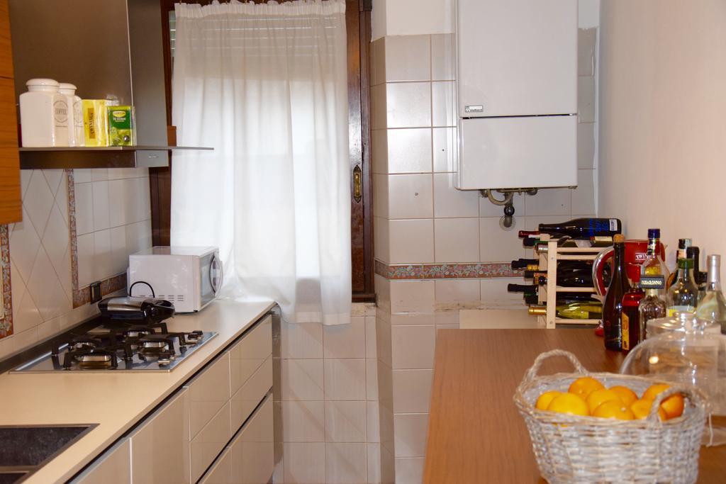 Ball Apartments Loc 04163 Verona Rum bild