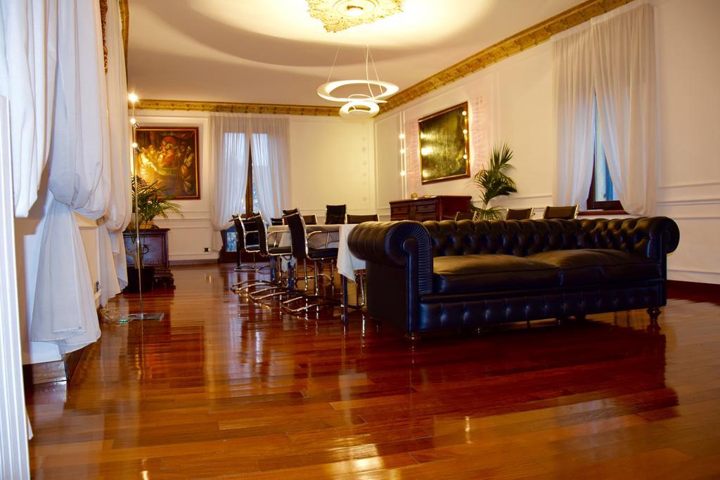 Ball Apartments Loc 04163 Verona Exteriör bild